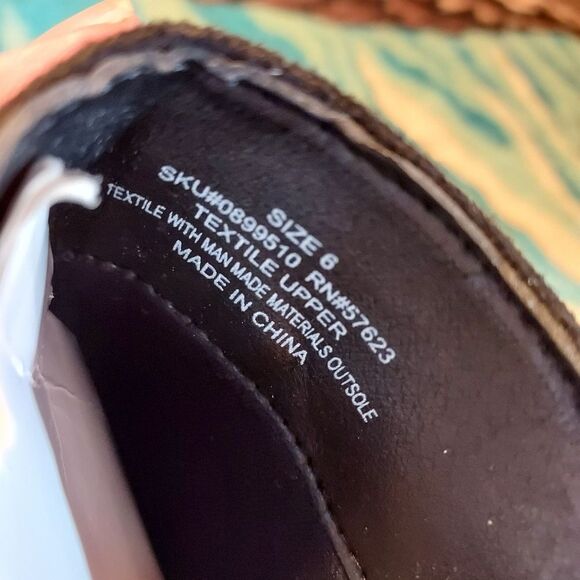 🎈Black women's booties NWT🎈 - Picture 5 of 5